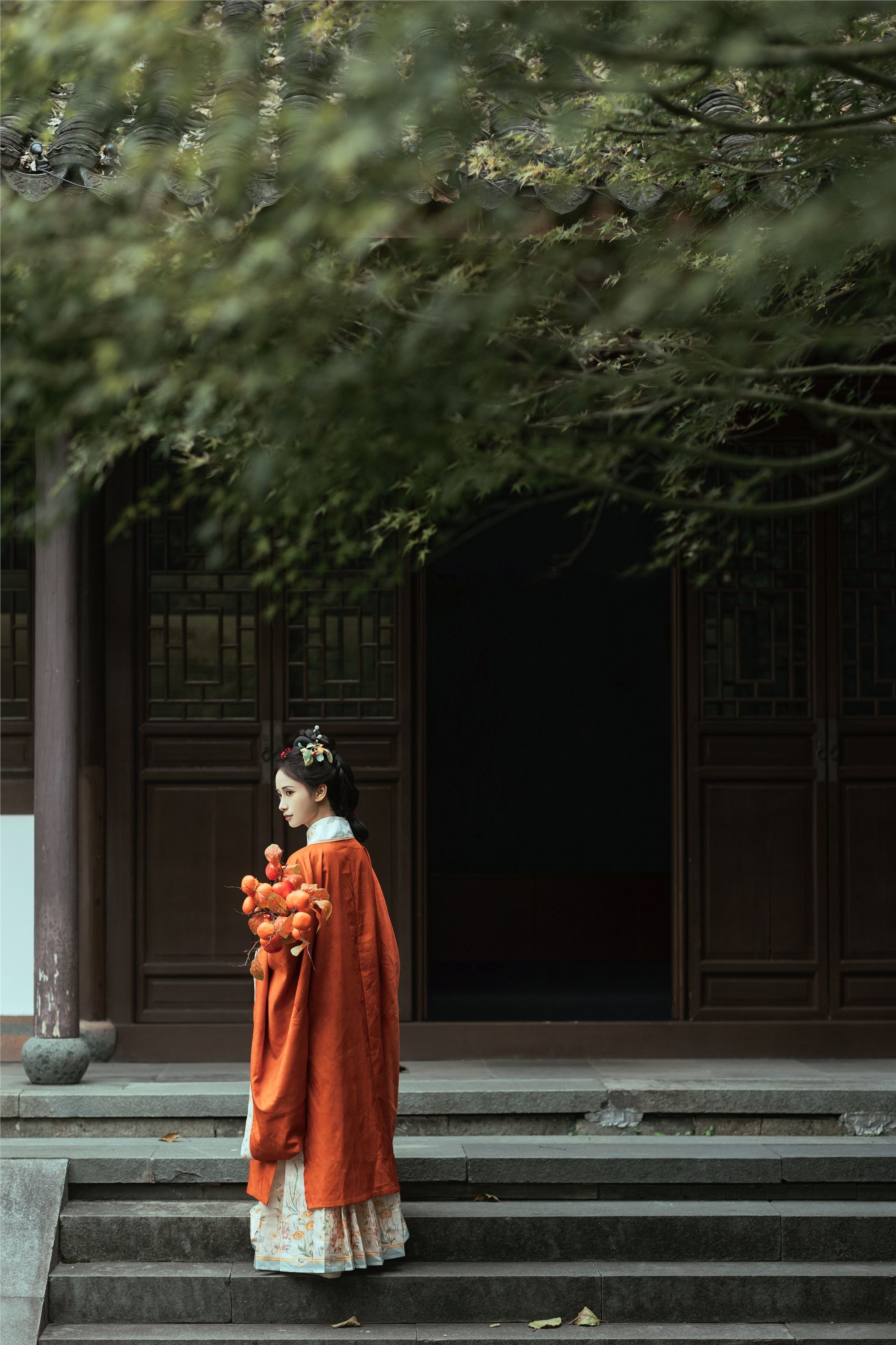 YITUYU艺图语 2025.01.26 秋游故寺 眸小妖